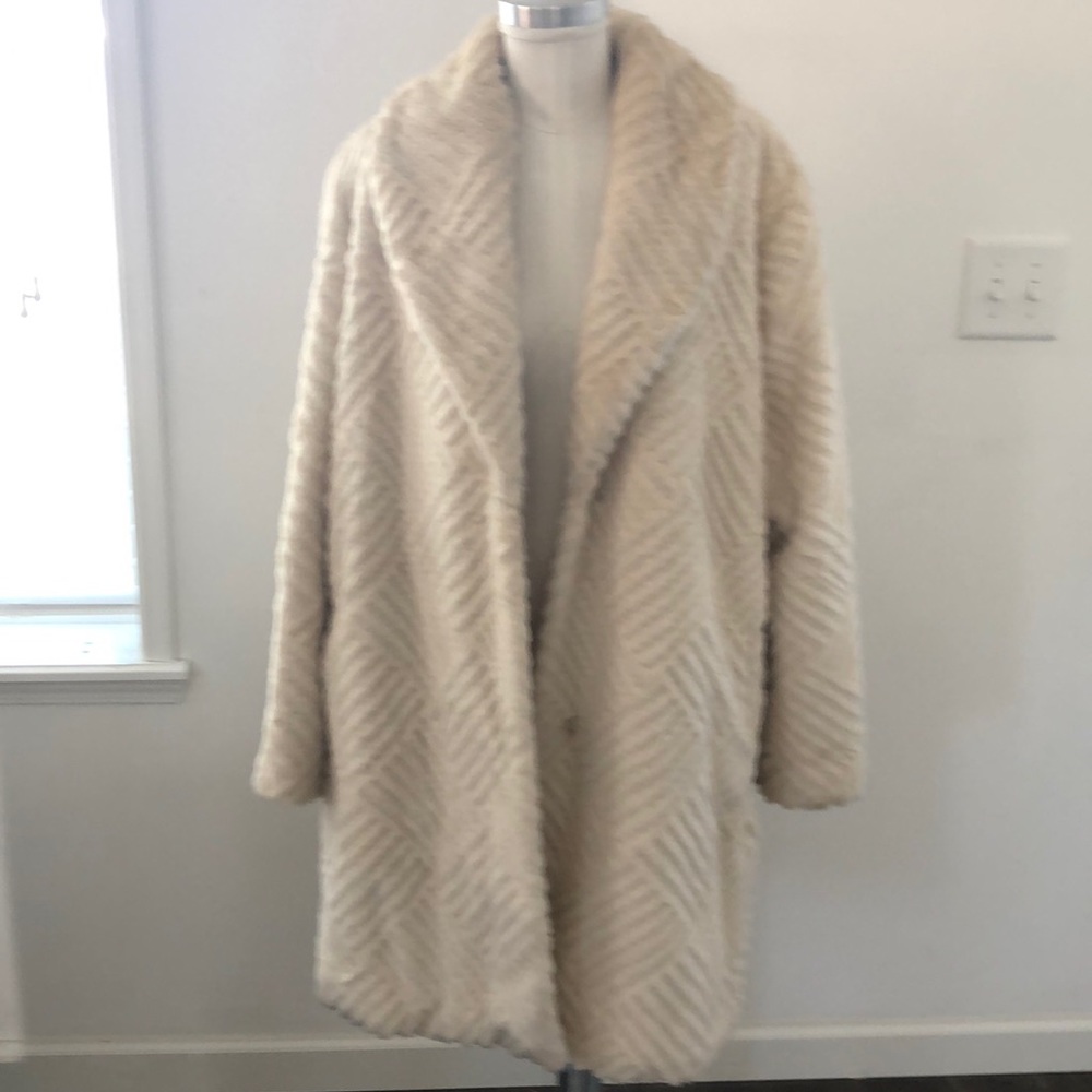 Stunning Cream Swing Coat